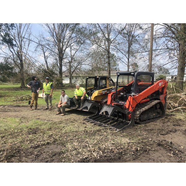 LFKE_-Crew-1-4032x3024-4